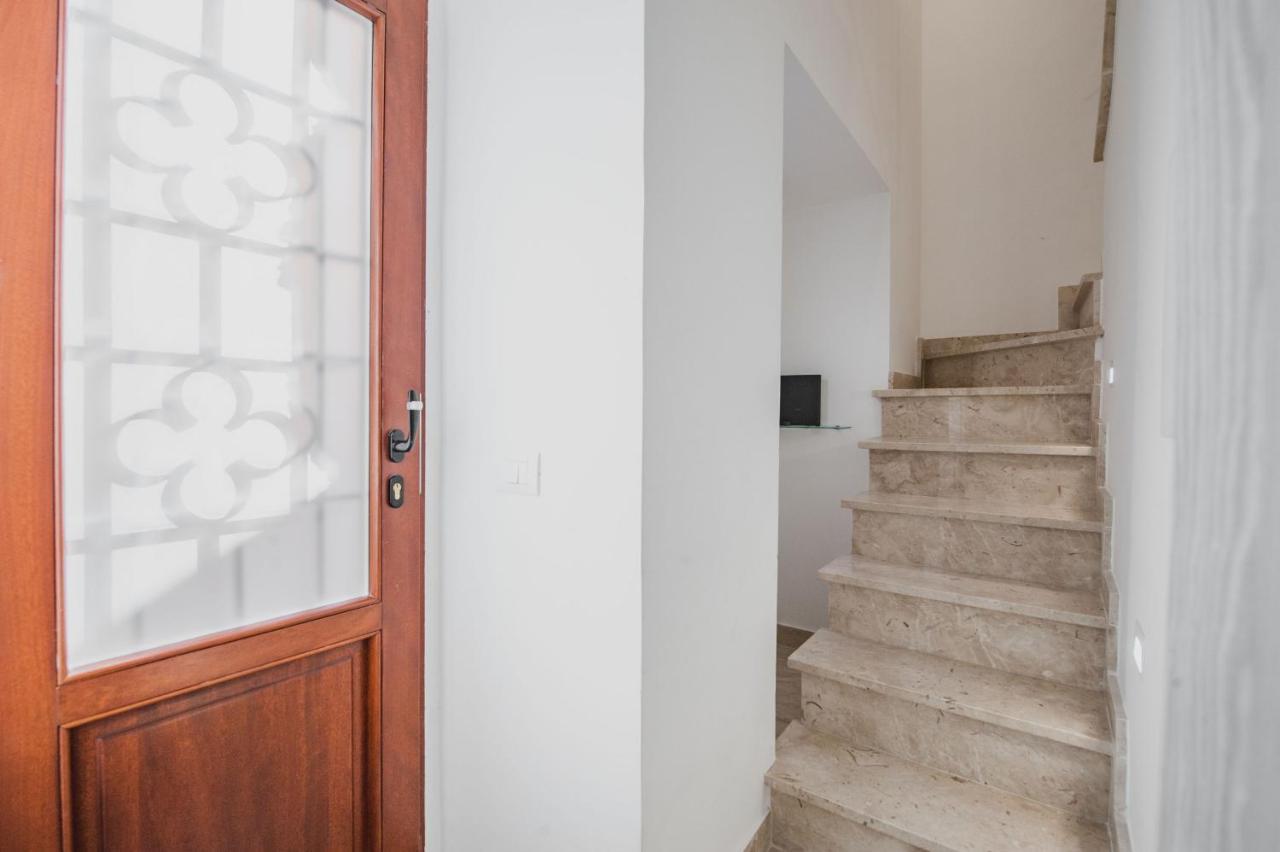 Modern Duplex With Balcony By Wonderful Italy Catânia Exterior foto